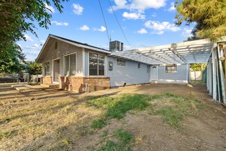 570 S Doyle St, Porterville, CA 93257