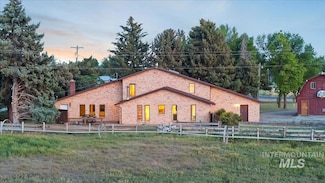 1872 E 1750 S, Gooding, ID 83330