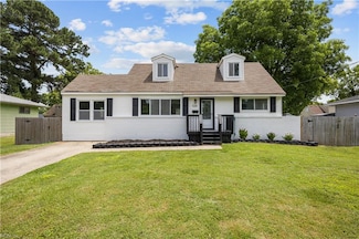 528 Lavender Ln, Virginia Beach, VA 23462