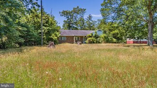60A Tuckahoe Rd, Dorothy, NJ 08317