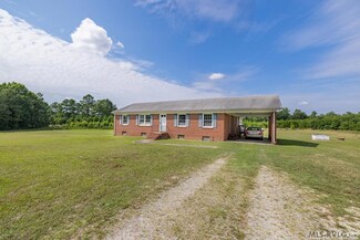 2927 Brunswick Rd, Emporia, VA 23847