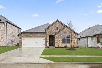 2828 Spring Side Dr, Royse City, TX 75189