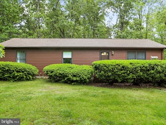 427 Oak Dale Ct, Capon Bridge, WV 26711
