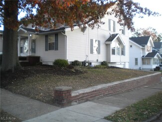 571 Parkview Ave, Barberton, OH 44203