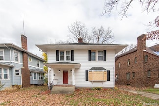 1636 N Grand Traverse St, Flint, MI 48503