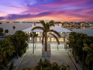 899 Bay Esplanade, Clearwater Beach, FL 33767