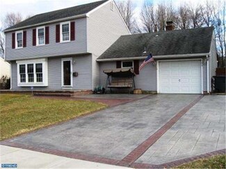 109 Fox Chase Dr, Delran, NJ 08075