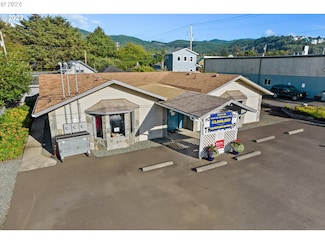 316 U S 101, Rockaway Beach, OR 97136