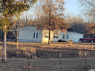 2335 Parker City Rd, Creal Springs, IL 62922