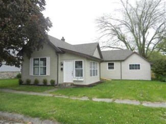 53 E North St, Rossville, IN 46065