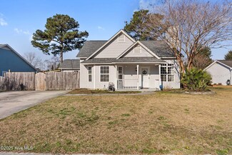 614 Bay Blossom Dr, Wilmington, NC 28411