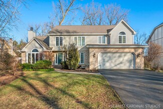 504 Easy St, Darien, IL 60561