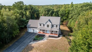 61 Luckys Run, Standish, ME 04084