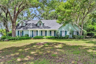 1841 Normandy Dr, Mount Dora, FL 32757