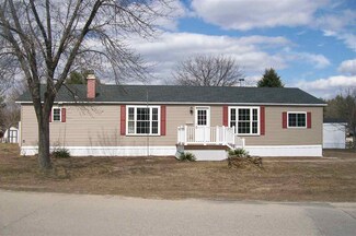 38 Wildflower Way, Rochester, NH 03868