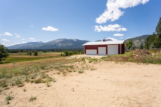 233 Chads Rd, Hamilton, MT 59840