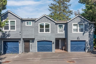 3680 NE West Devils Lake Rd, Lincoln City, OR 97367