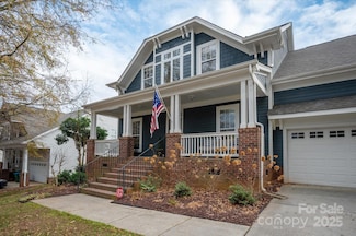 2902 Thayer Dr, Waxhaw, NC 28173