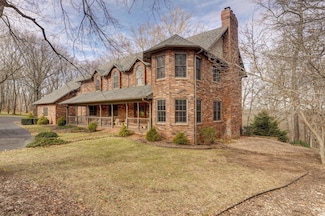 4621 E Starview Dr, Springfield, MO 65809