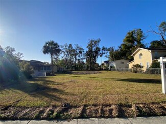 711 Frank Lloyd Wright Way, Lakeland, FL 33803