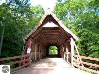 FIVE Tashas Trail Loon Song Covered Bridge Unit 5, Lake Ann, MI 49650