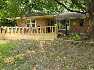 16324 E Cherokee Rd, Cuba, IL 61427