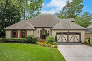 2715 Woods Ridge Dr, Alpharetta, GA 30022