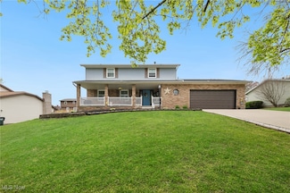 2096 Windham St NE, Canton, OH 44721