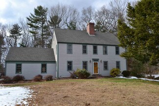 9 Meader Ln, Durham, NH 03824