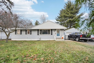 2327 County Road F E, White Bear Lake, MN 55110