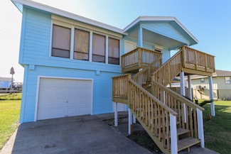 16619 Francis Drake Rd, Jamaica Beach, TX 77554