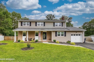15 Liverpool Ct, Toms River, NJ 08753