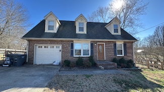 454 Wooten Rd, Clarksville, TN 37042