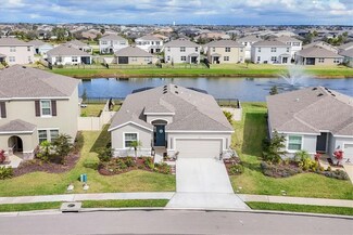 17739 Cantarina Cove, Bradenton, FL 34211