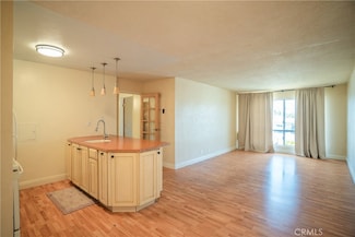 5585 E Pacific Coast Hwy Unit 161, Long Beach, CA 90804
