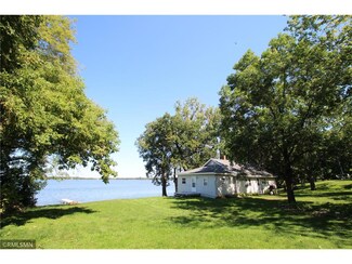 9506 184th St, Kimball, MN 55353