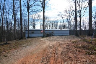 2030 Kisatchie Dr, Hickory Grove, SC 29717