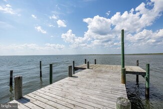1937 W Bay Terrace, Ship Bottom, NJ 08008