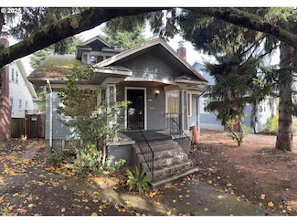 2212 SE Tamarack Ave, Portland, OR 97214