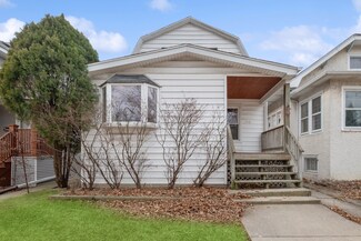 5112 N Kildare Ave, Chicago, IL 60630