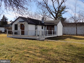 114 N Penrose St, Quakertown, PA 18951