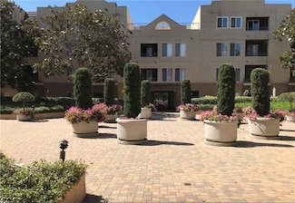 8889 Caminito Plaza Centro Unit 7304, San Diego, CA 92122