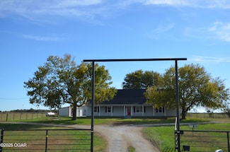 5111 State Highway Bb, Seneca, MO 64865