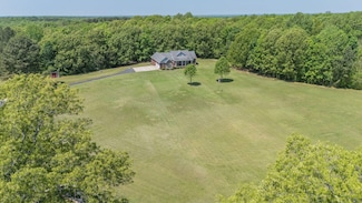 161 Cedar Grove Rd, Big Sandy, TN 38221