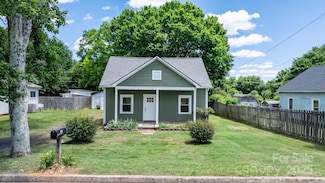 639 S Eastway Dr, Troutman, NC 28166