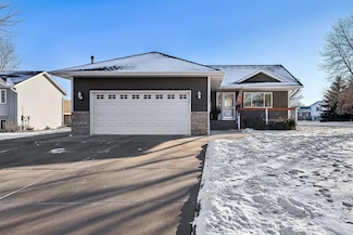 6102 Bakken St, Monticello, MN 55362