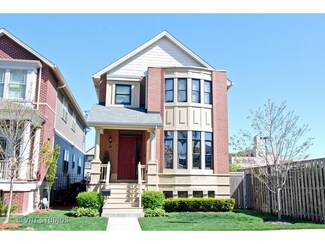 2432 W Waveland Ave, Chicago, IL 60618