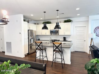 357 E Las Puertas Ln, Queen Creek, AZ 85140