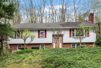 125 Fort Sumter Dr, Holden, MA 01520