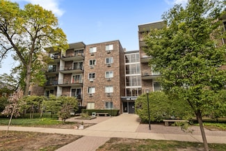 250 Ridge Ave Unit 2J, Evanston, IL 60202